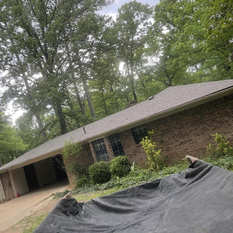 Completed a roof replacement in Florence, MS